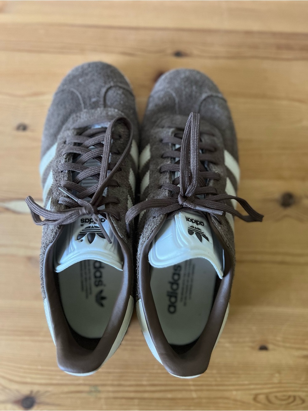 Adidas Gazelle Men's Suede Sneaker - Picture 5 of 9
